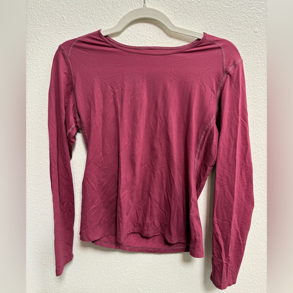 Outdoor Voices Long Sleeve Scoop Neck Shirt Magenta Women’s S/M (NO TAG)